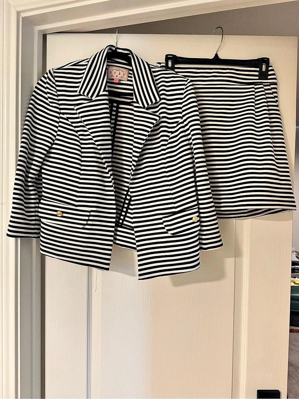 Buru Striped Blazer Mini Skirt Suit Set in Black & White Size Small